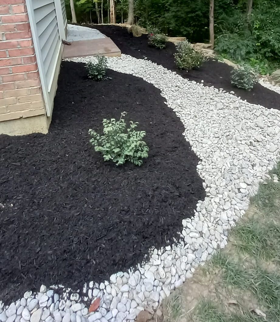 How To Mulch Garden Beds